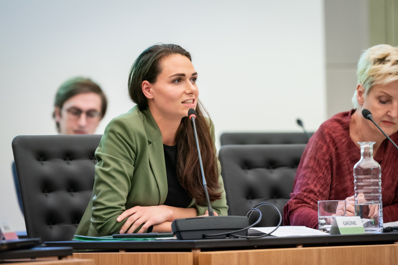Nationalratsabgeordnete Barbara Neßler (GRÜNE) am Wort