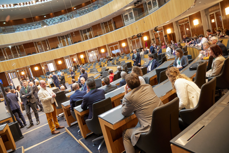 Führung durch das Parlament