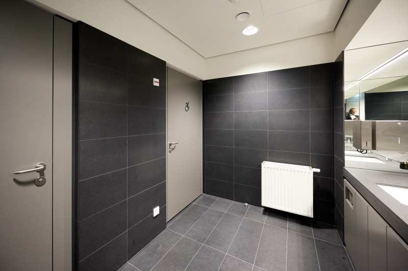 Toiletten OG 3 Burgtheater Terrasse