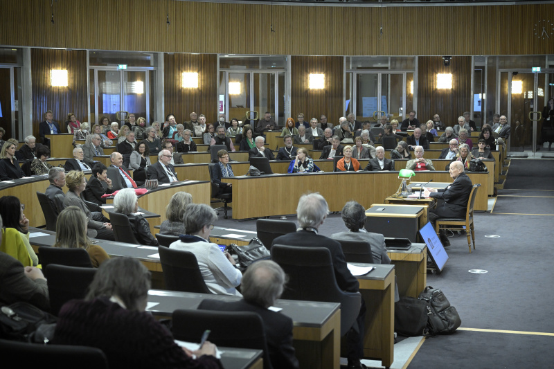 Präsentation des Buches: Autor Manfried Welan