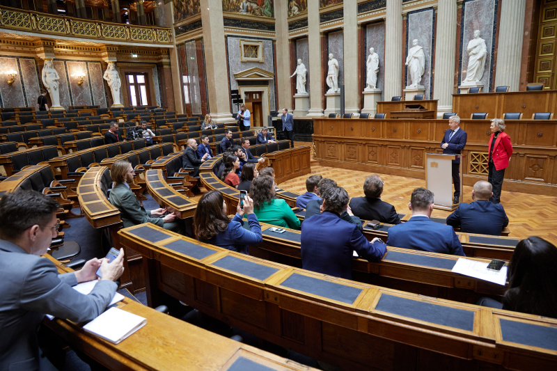 Begrüßung durch Nationalratsabgeordneten Reinhold Lopatka (ÖVP)