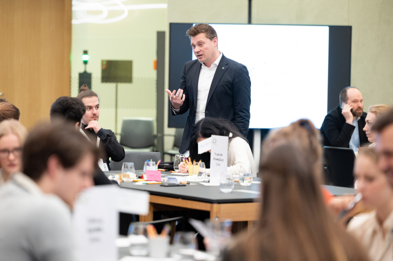 Bundesrat Florian Krumböck (ÖVP) zu Gast beim Klimajugendrat 2023