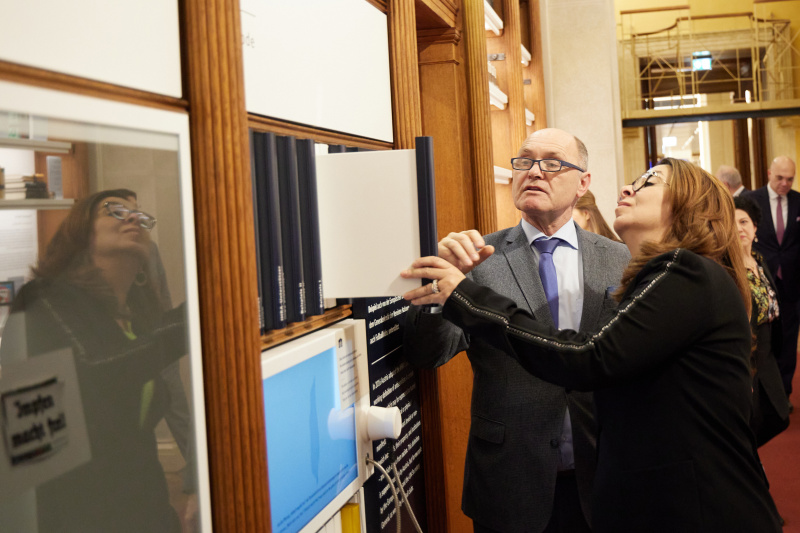 Von links: Nationalratspräsident Wolfgang Sobotka (ÖVP), Generaldirektorin des Büros der Vereinten Nationen Ghada Fathi Waly