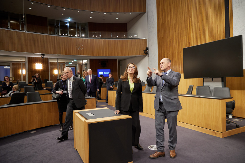 Von rechts: Nationalratspräsident Wolfgang Sobotka (ÖVP), Generaldirektorin des Büros der Vereinten Nationen Ghada Fathi Waly