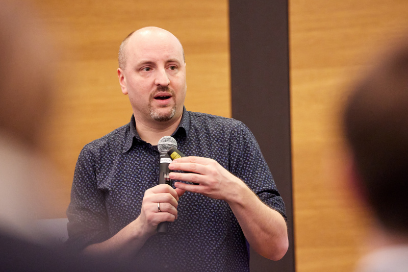 Kurzpräsentationen und Showcases durch Laurenz Ennser-Jedenastik Universität Wien