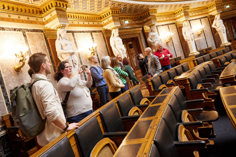 Führung durch das Parlament