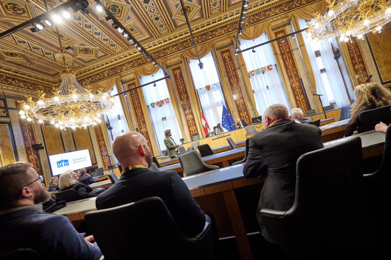 Führung durch das Parlament