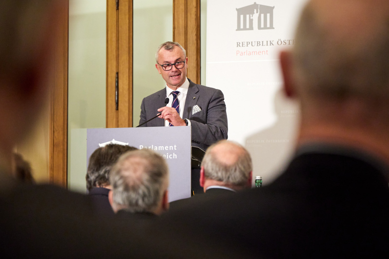 Eröffnungsworte des Dritten Nationalratspräsidenten Norbert Hofer (FPÖ)