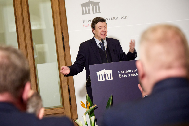 Begrüßung durch Universität Wien Lothar Höbelt