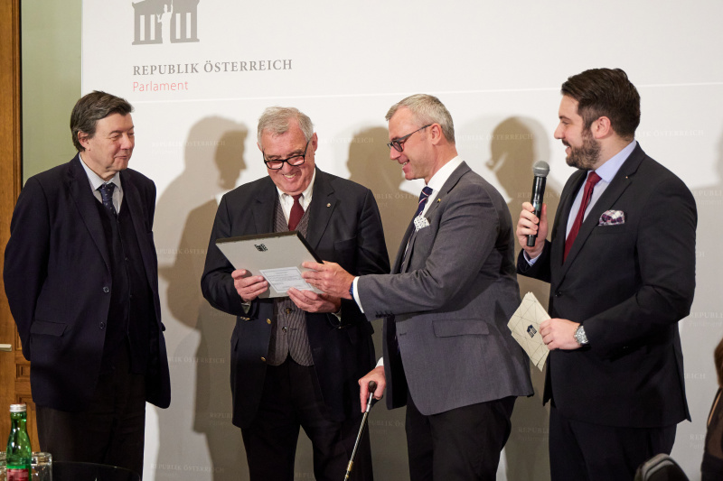 Von links: Dritter Nationalratspräsident Norbert Hofer (FPÖ), Universität Wien Lothar Höbelt, Dritter Präsident des Nationalrates a.D. Wilhelm Brauneder, Universität Passau Hans-Christof Kraus