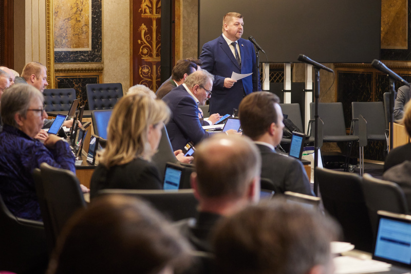 Fragestunde an Integrationsministerin Susanne Raab (ÖVP) Frage von Bundesrat Andreas Arthur Spanring (FPÖ)