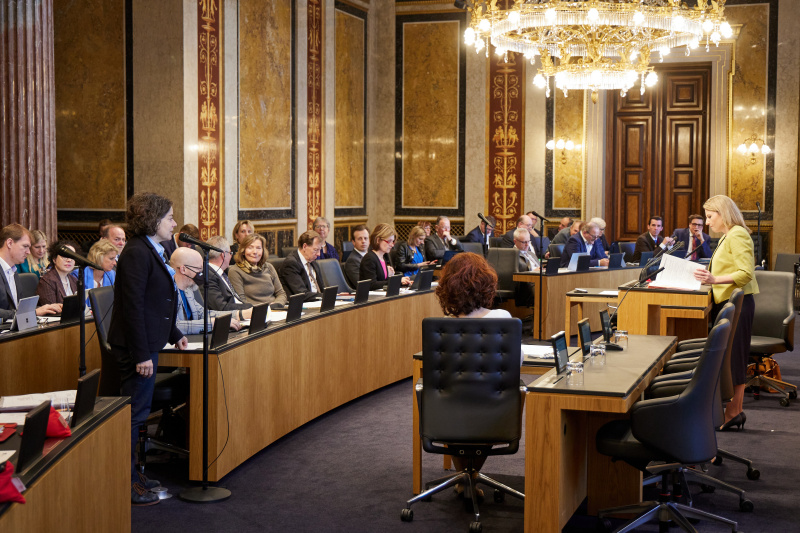 Fragestunde an Integrationsministerin Susanne Raab (ÖVP), Frage von Bundesrätin Elisabeth Kittl (GRÜNE)