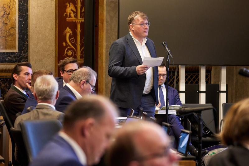 Fragestunde an Integrationsministerin Susanne Raab (ÖVP), Frage von Bundesrat Markus Steinmaurer (FPÖ)