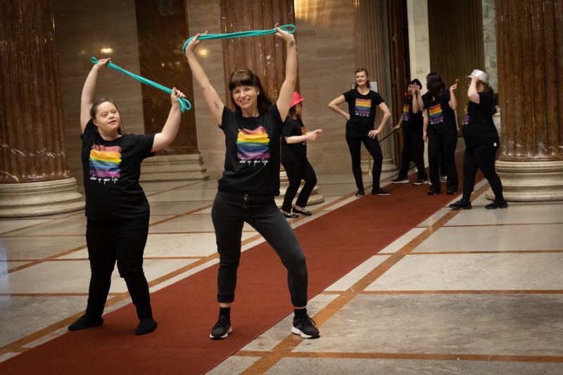 Tanzmodenschau des Vereins „Ich bin OK“