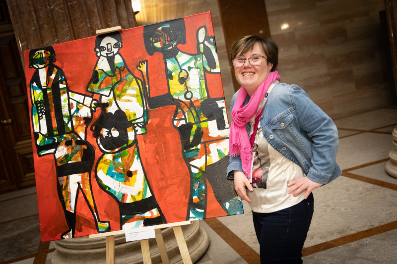 Künstlerin Julia Raukuschan und ihr Werk