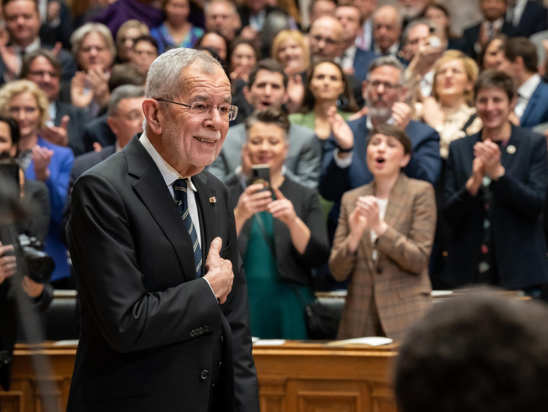 Beifall für Bundespräsident Alexander van der Bellen