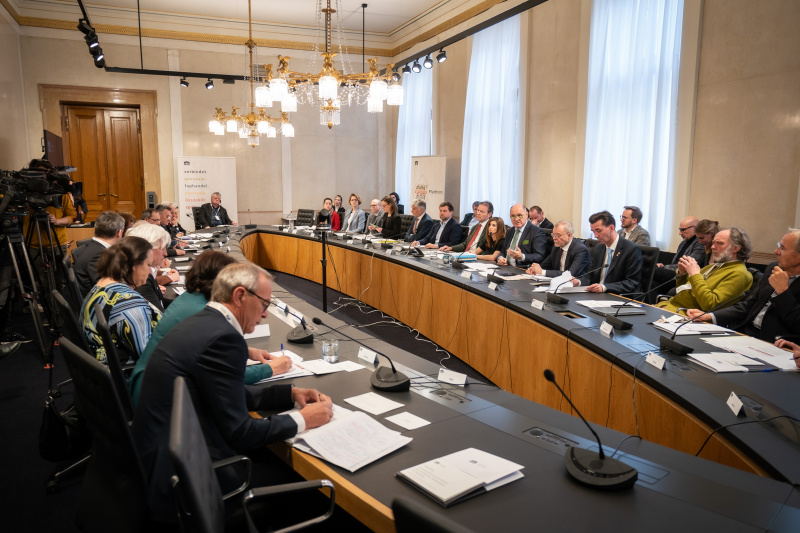 Eröffnungsworte Nationalratspräsident Wolfgang Sobotka (ÖVP)