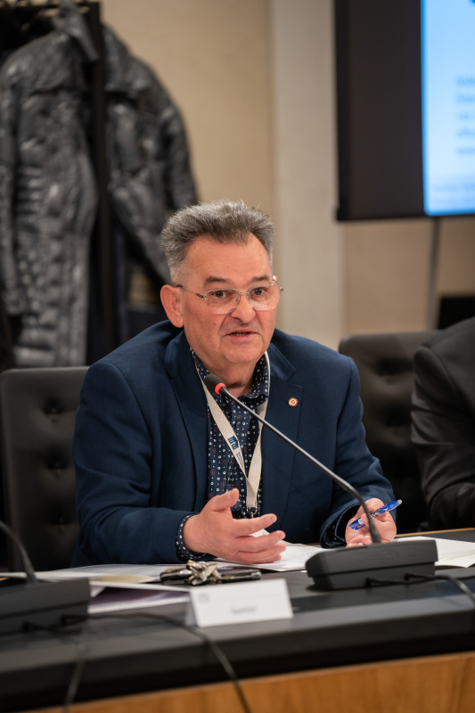 Beiratsvorsitzender der sechs autochthonen Volksgruppen