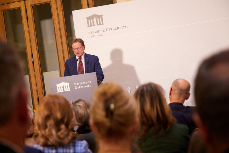 Vortrag von Christian Neschwara Universität Wien