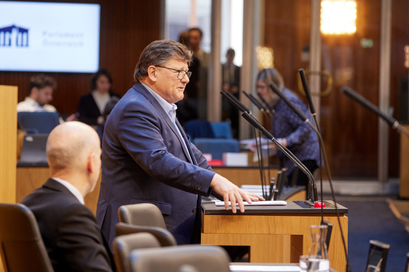 Am Rednerpult Nationalratsabgeordneter Rainer Wimmer (SPÖ)