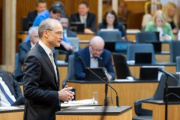 Am Rednerpult: Fragestellung Nationalratsabgeordneter Wolfgang Gerstl (ÖVP)