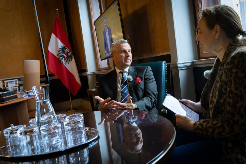 Dritter Nationalratspräsident Norbert Hofer (FPÖ) im Interview mit Moderatorin Tatjana Lukáš