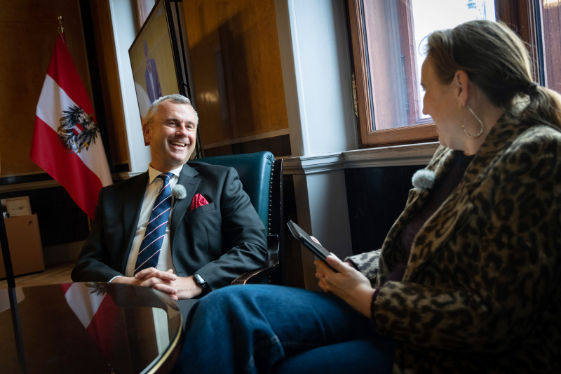 Dritter Nationalratspräsident Norbert Hofer (FPÖ) im Interview mit Moderatorin Tatjana Lukáš