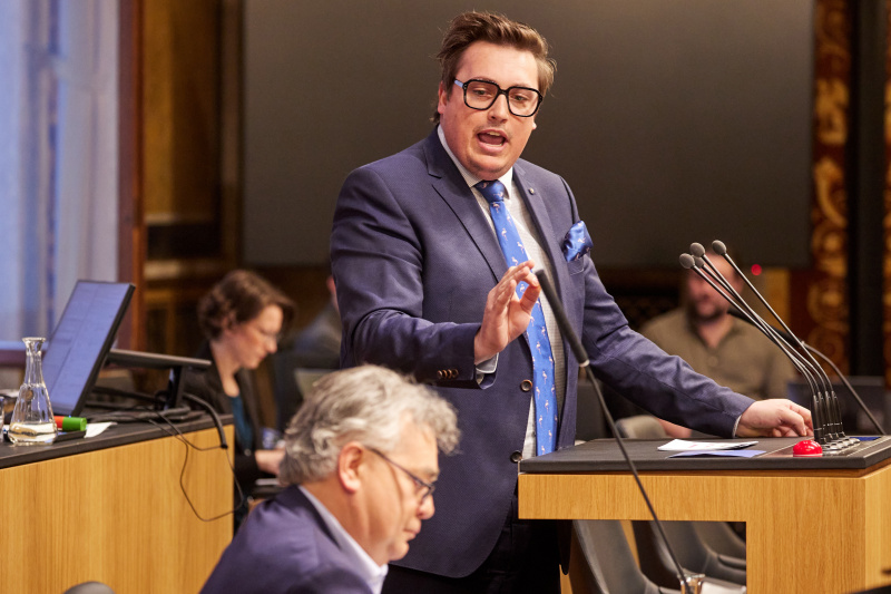Am Rednerpult Vorsitzender der Bundesratsfraktion Christoph Steiner (FPÖ)