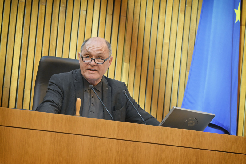 Planarsitzung zum Abschluss des Jugendparlaments. Vorsitz: Nationalratspräsident Wolfgang Sobotka (ÖVP)