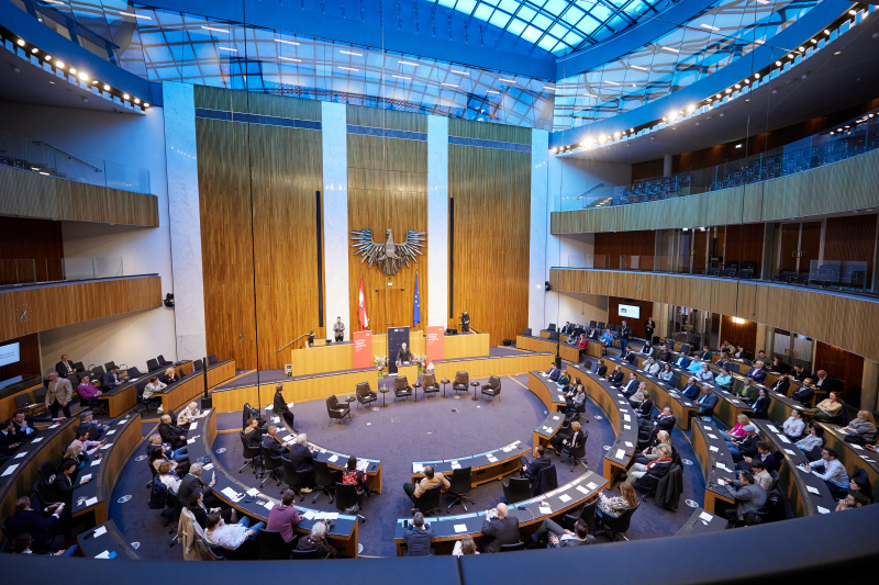 Eröffnungsworte Parlamentsdirektor Harald Dossi