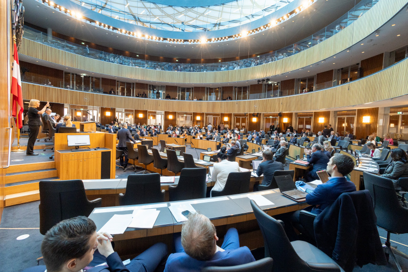Blick ins Plenum während der Rede von Vizekanzler Werner Kogler (GRÜNE)