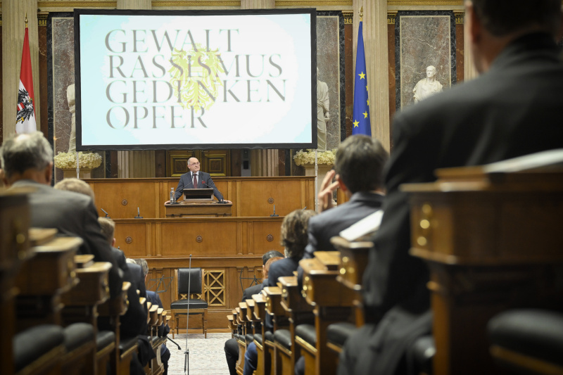 Eröffnungsworte. Nationalratspräsident Wolfgang Sobotka (ÖVP)