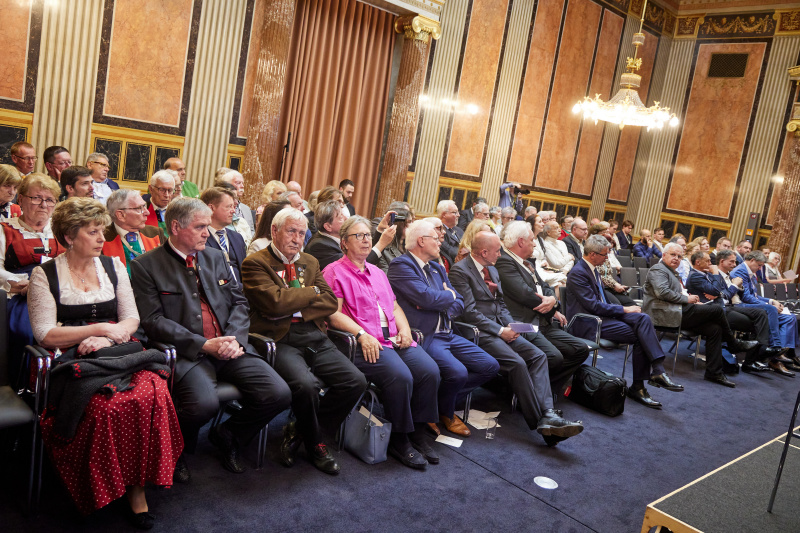 Blick auf die Veranstaltungsteilnehmer:innen