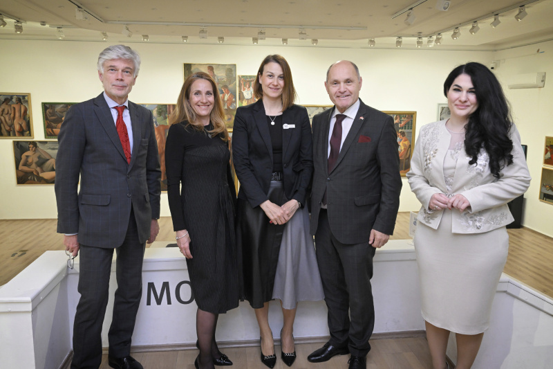 Besuch der Galerie der Matica Srpska. Von links: Parlamentsdirektor Harald Dossi, Direktorin Tijana Palkovljević Bugarski, Nationalratspräsident Wolfgang Sobotka (ÖVP), Präsidentin des Parlaments der Stadt Novi Sad Jelena Marinković Radomirović