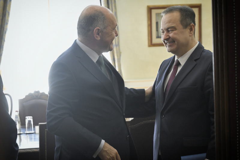Von links: Nationalratspräsident Wolfgang Sobotka (ÖVP), serbischer Außenminister Ivica Dačić