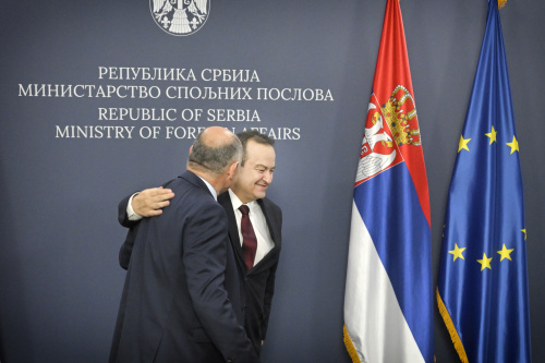 Von links: Nationalratspräsident Wolfgang Sobotka (ÖVP), serbischer Außenminister Ivica Dačić