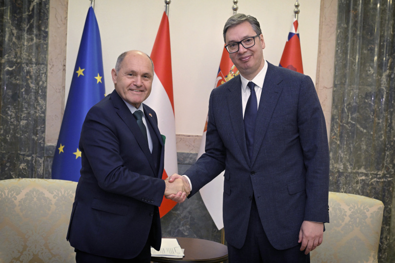 Von links: Nationalratspräsident Wolfgang Sobotka (ÖVP),  Präsident der Republik Serbien Aleksandar Vučić