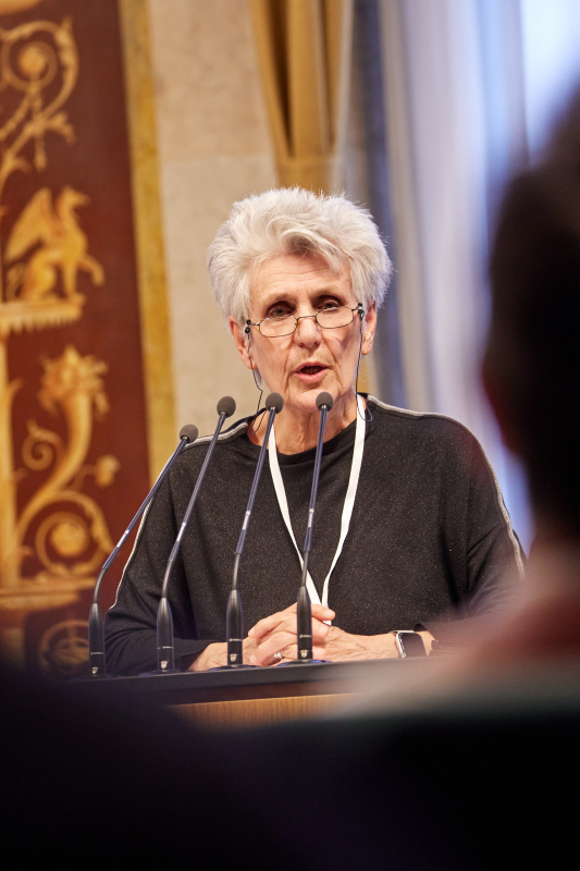 Referate von Präsidentin IG pflegender Angehöriger Birgit Meinhard-Schiebel