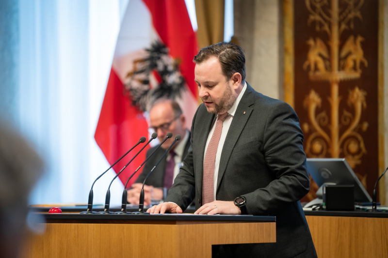 Am Rednerpult Bundesrat Franz Ebner (ÖVP)