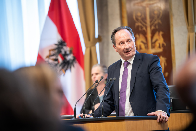 Am Rednerpult Bundesratspräsident Günter Kovacs (SPÖ)