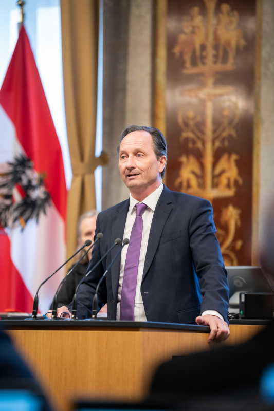 Am Rednerpult Bundesratspräsident Günter Kovacs (SPÖ)