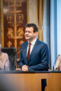 Am Rednerpult Bundesrat Sascha Obrecht (SPÖ)