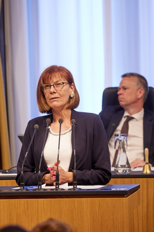 Statement von Rednerpult Bundesrätin Andrea-Michaela Schartel (FPÖ)