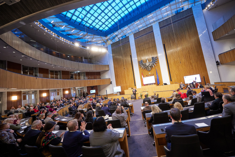 Moderation durch Walter Reiss Journalist