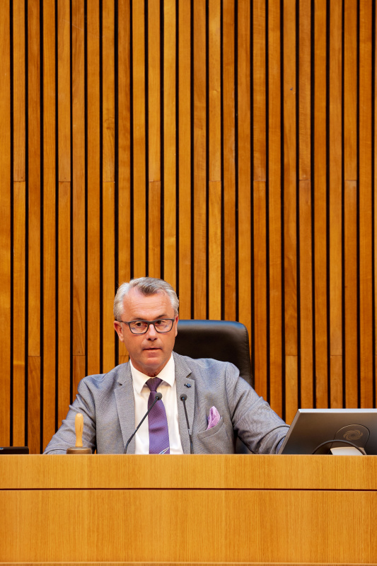 Dritter Nationalratspräsident Norbert Hofer (FPÖ) am Präsidium