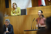 Am Rednerpult: Nationalratsabgeordnete Susanne Fürst (FPÖ)