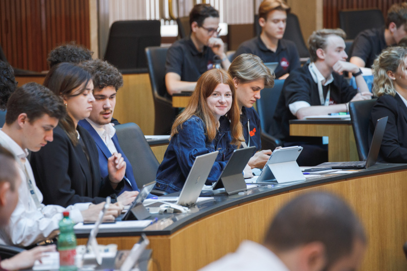 Veranstaltungsteilnehmer:innen