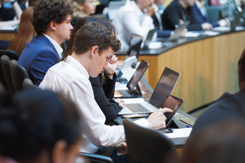 Veranstaltungsteilnehmer:innen