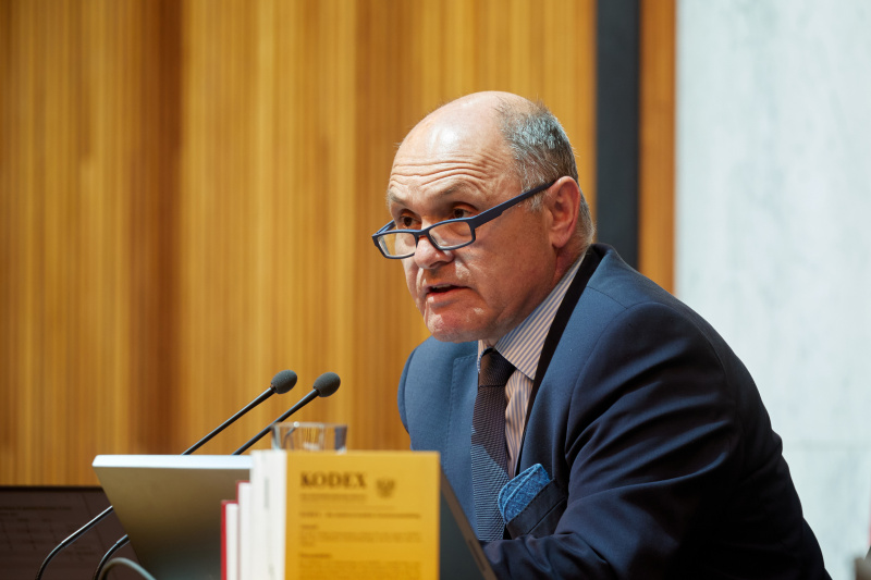 Nationalratspräsident Wolfgang Sobotka (ÖVP) am Präsidium