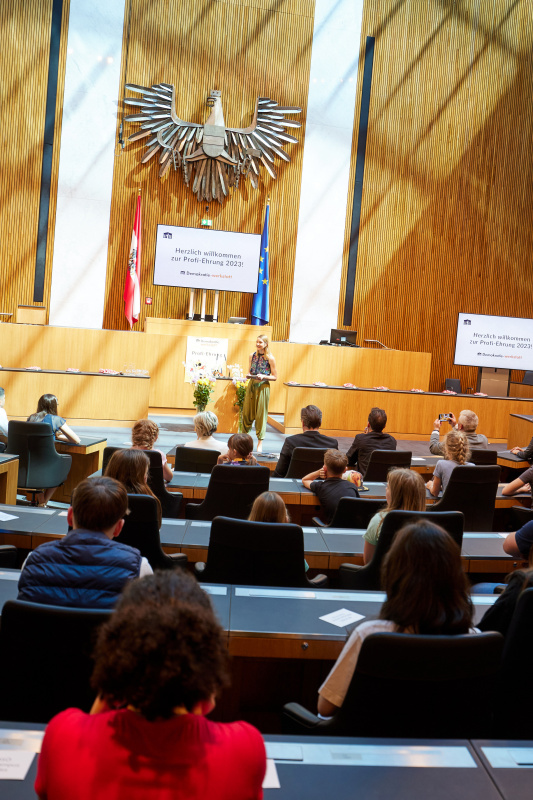 Moderation durch Katharina Kramer Agentur Müllers Freunde